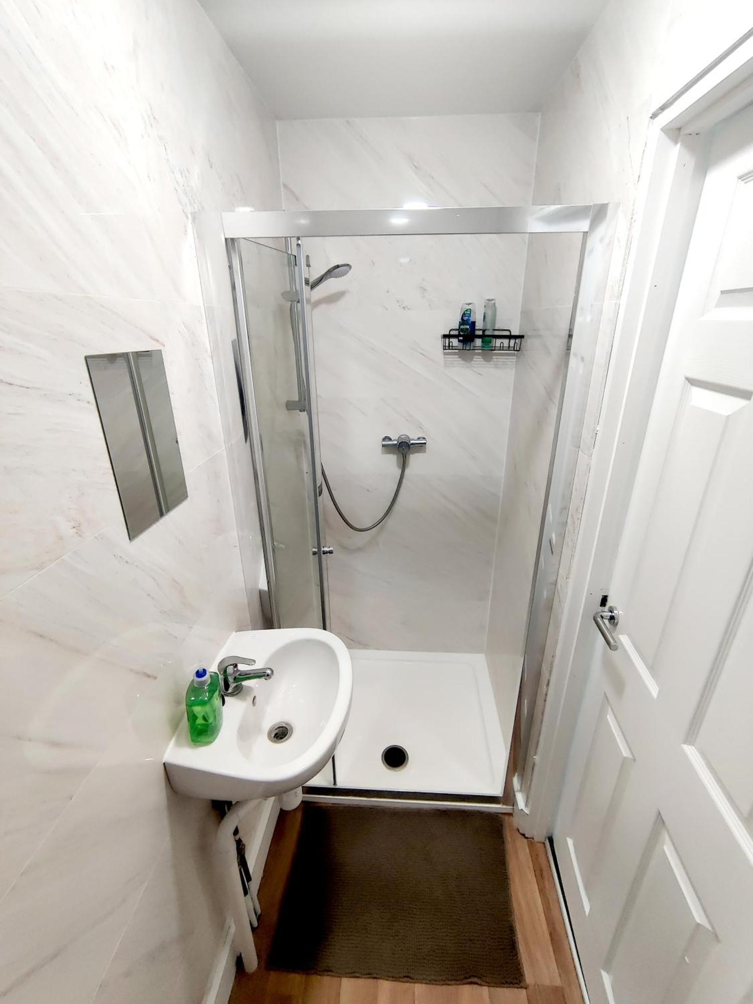 House Share With Few Ensuite Rooms Near Southmead Бристоль Екстер'єр фото